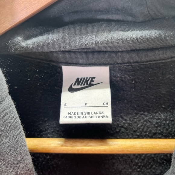 Nike Embroidered Spellout Sweatshirt Hoodie Mens S Black Fall Activewear 2403 - Picture 3 of 8